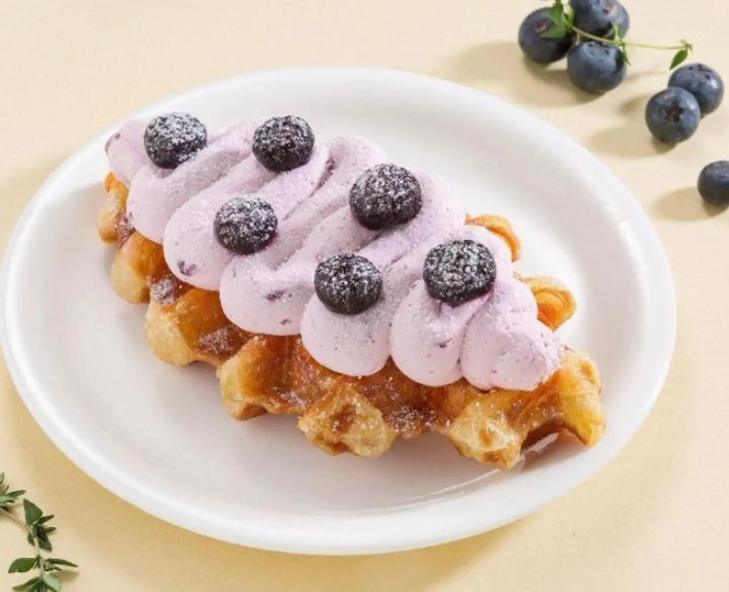 Berry Croffle