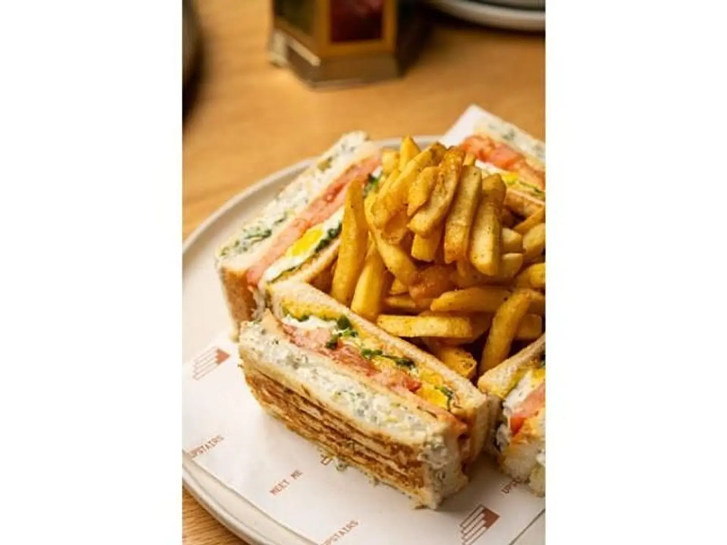 دجاج ساندويتش كلوب