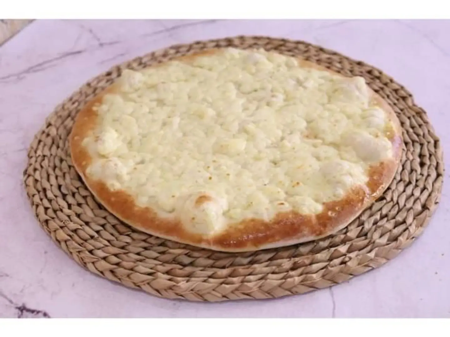 Kiri Cheese With Mozzarella Manqusha