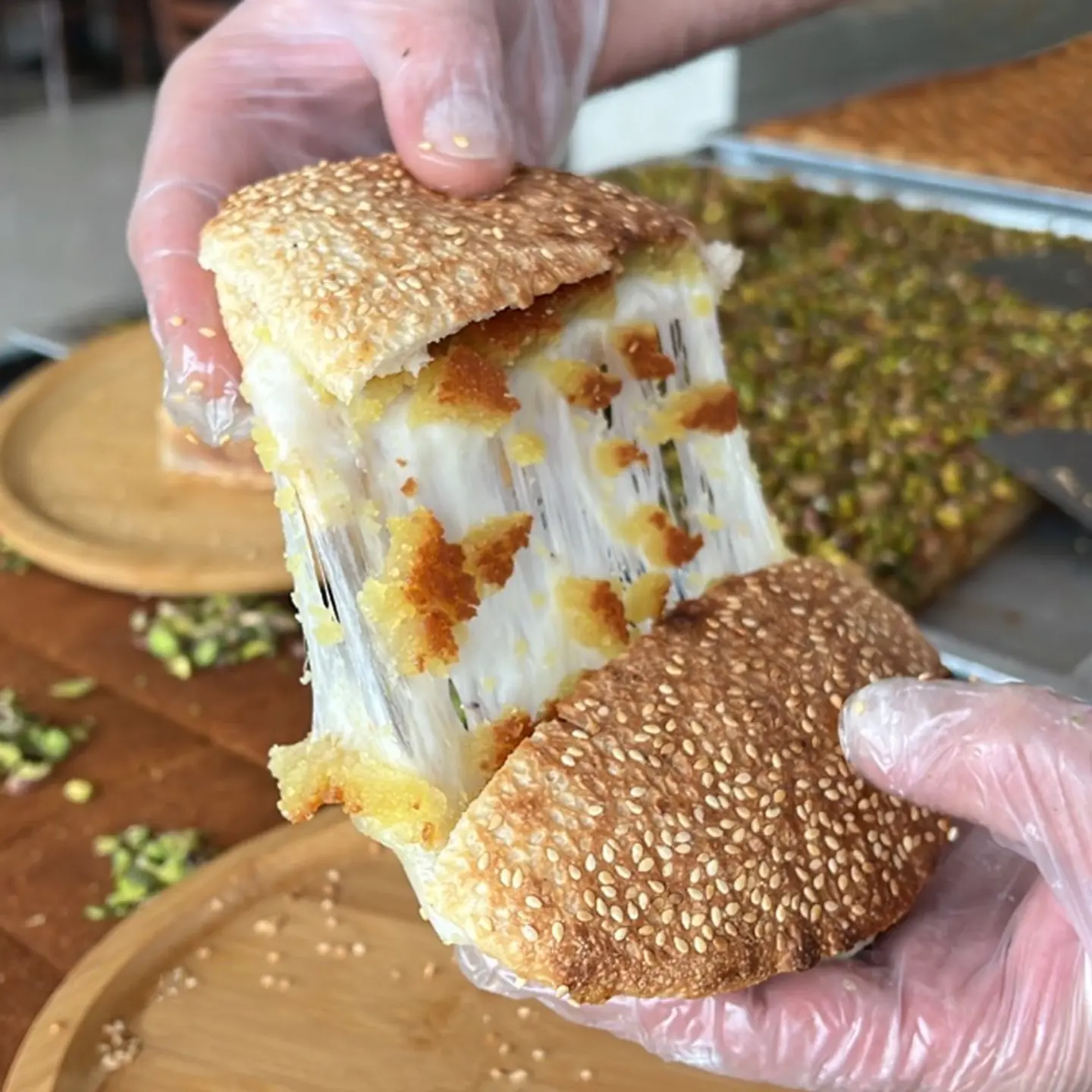 كعكة كنافة جبنة