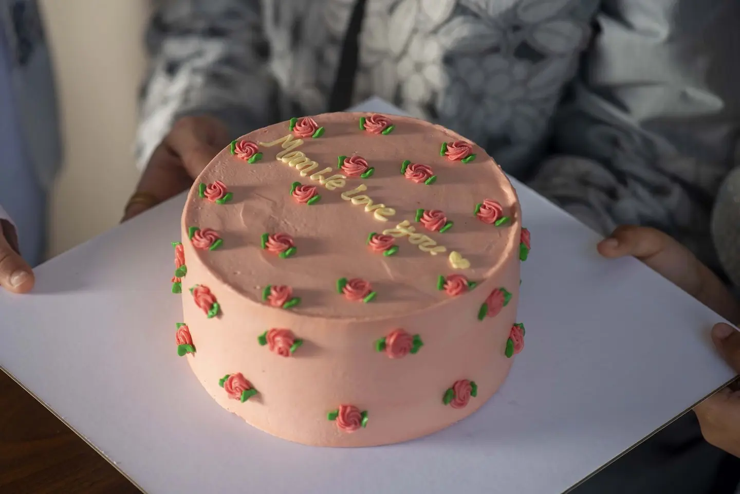 كيك عيد الام 6 انش