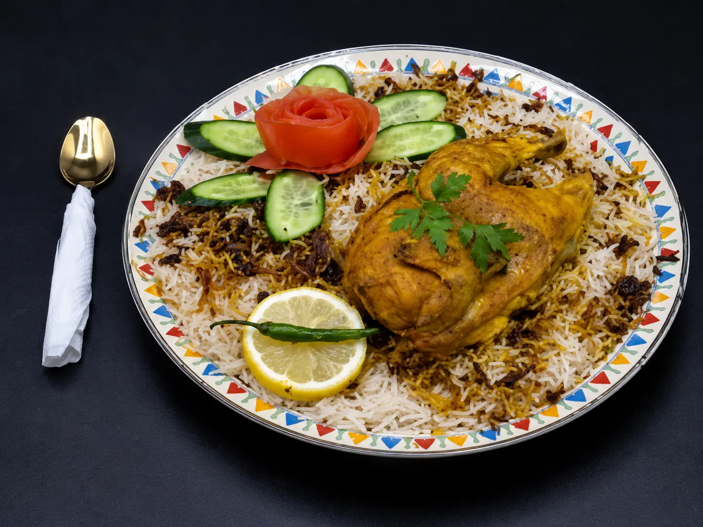 نص رز منول مع دجاج منول