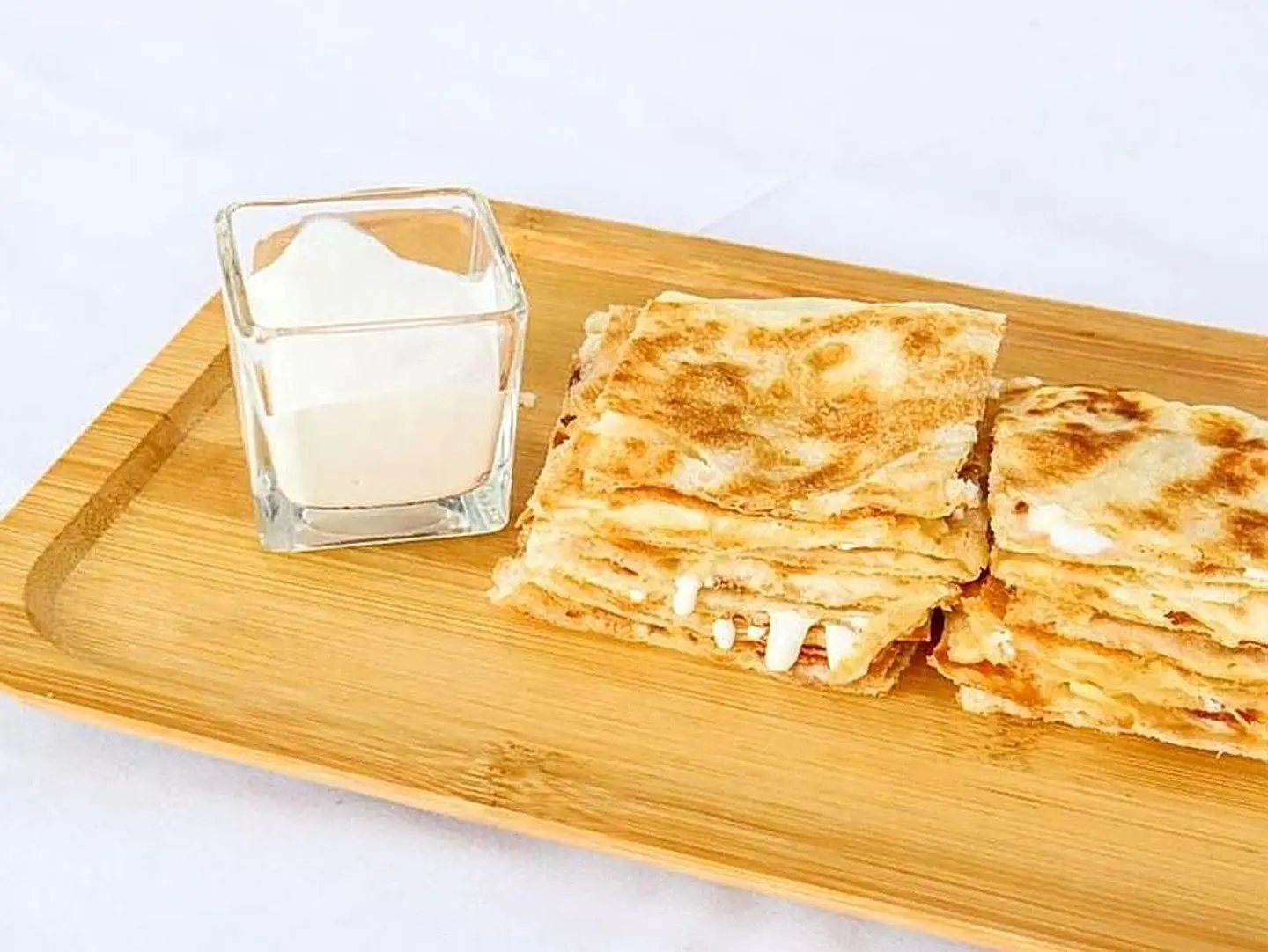 مطبق حلو قشطة