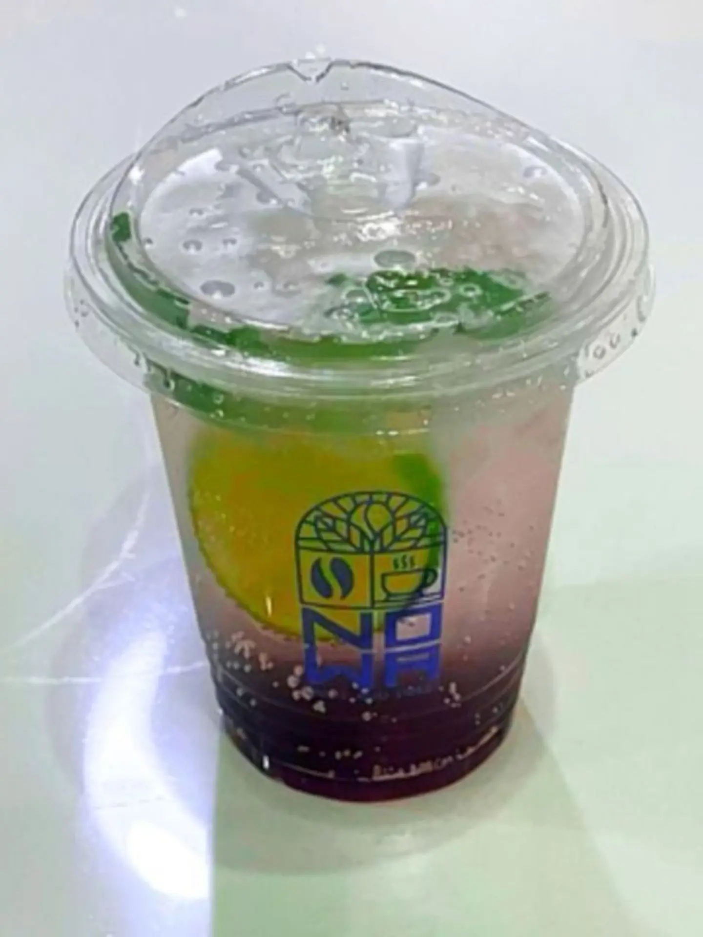 موهيتو العنب الأسود