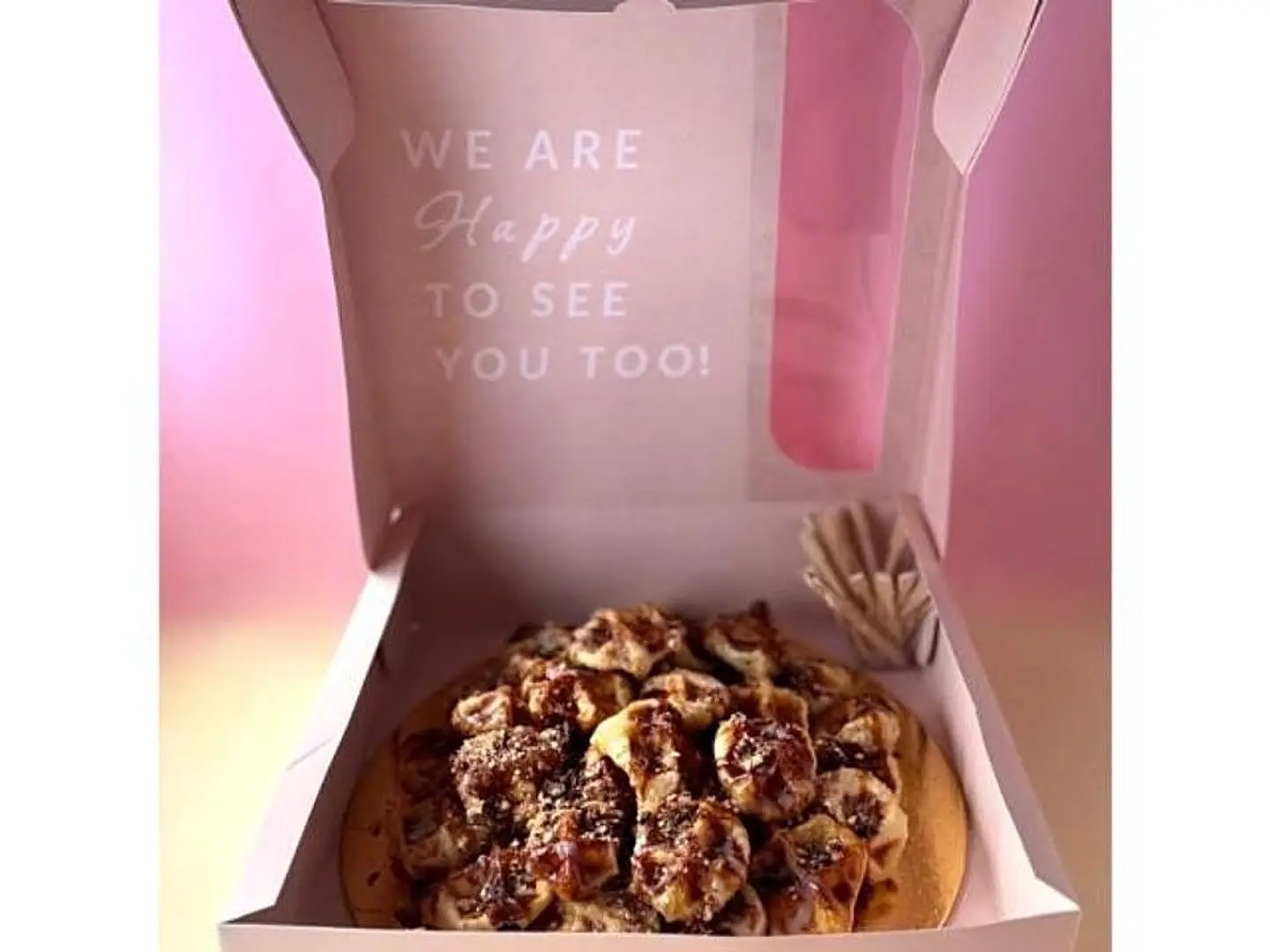 Mina Cinnamon Belgian Waffle With Special Filling