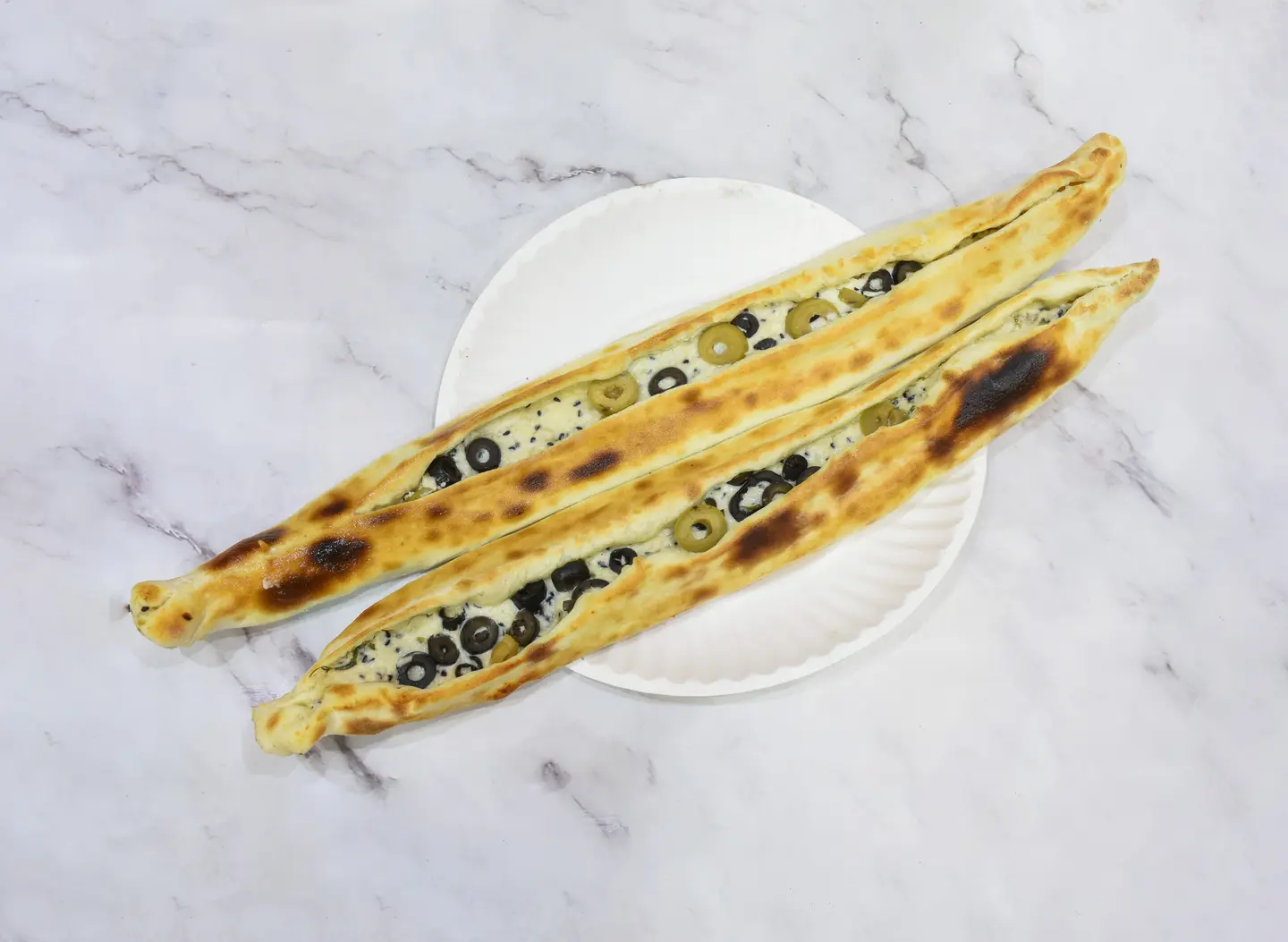 Akkawi Cheese With Olives