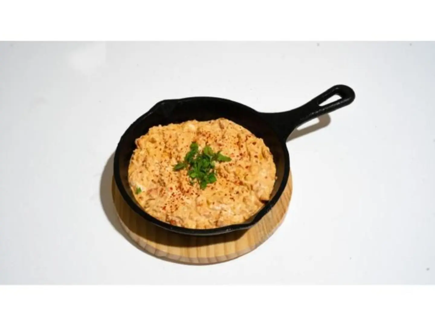 اسطورة الايوان