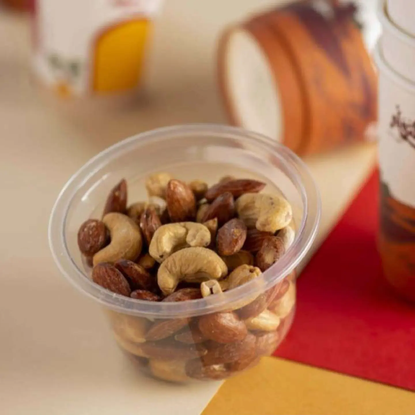 مكسرات عادي