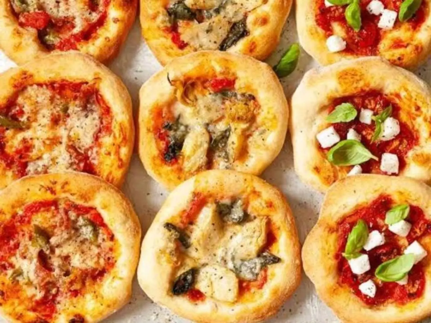 Mini Pizza 24 Pcs
