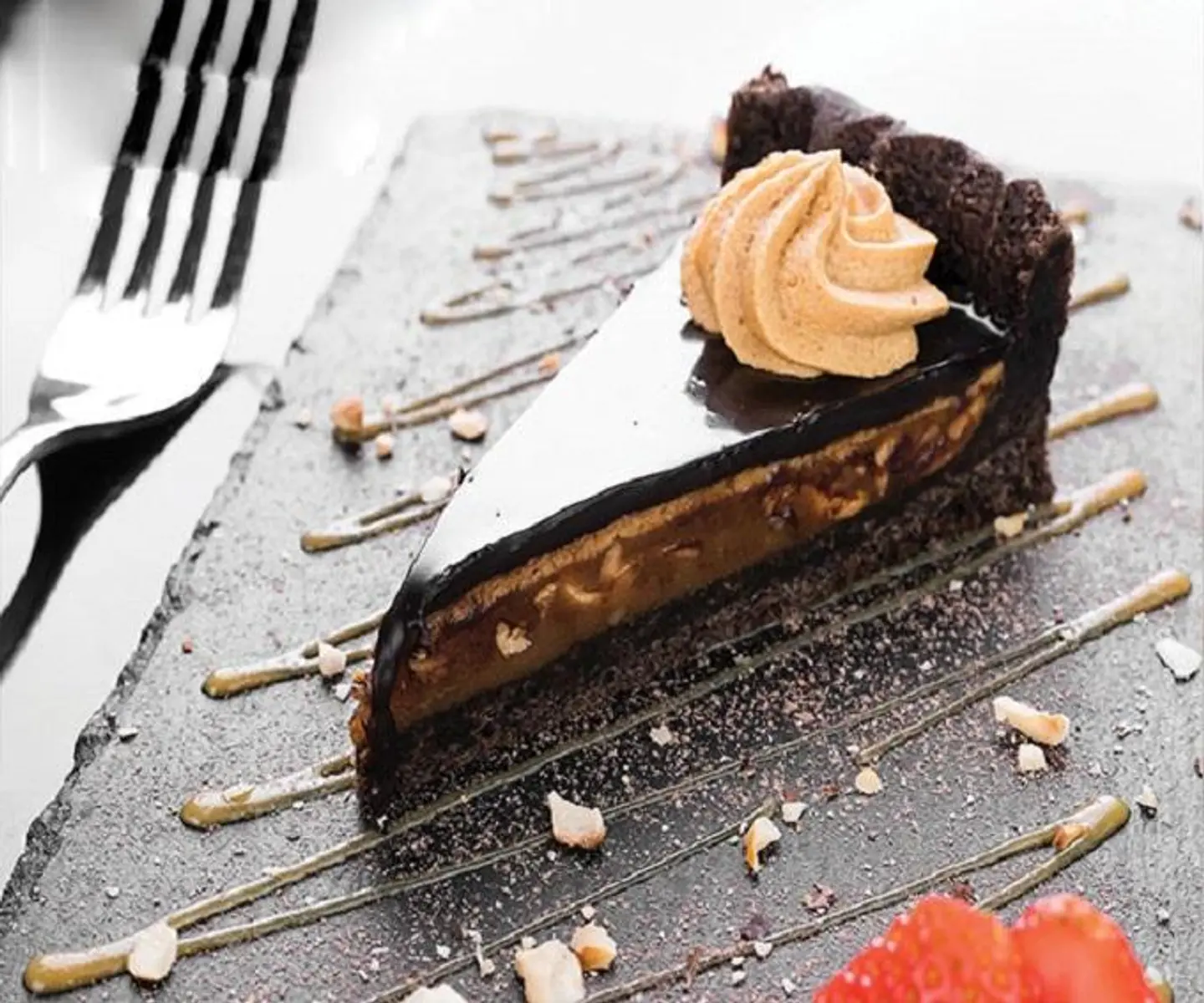 Snickers Cake