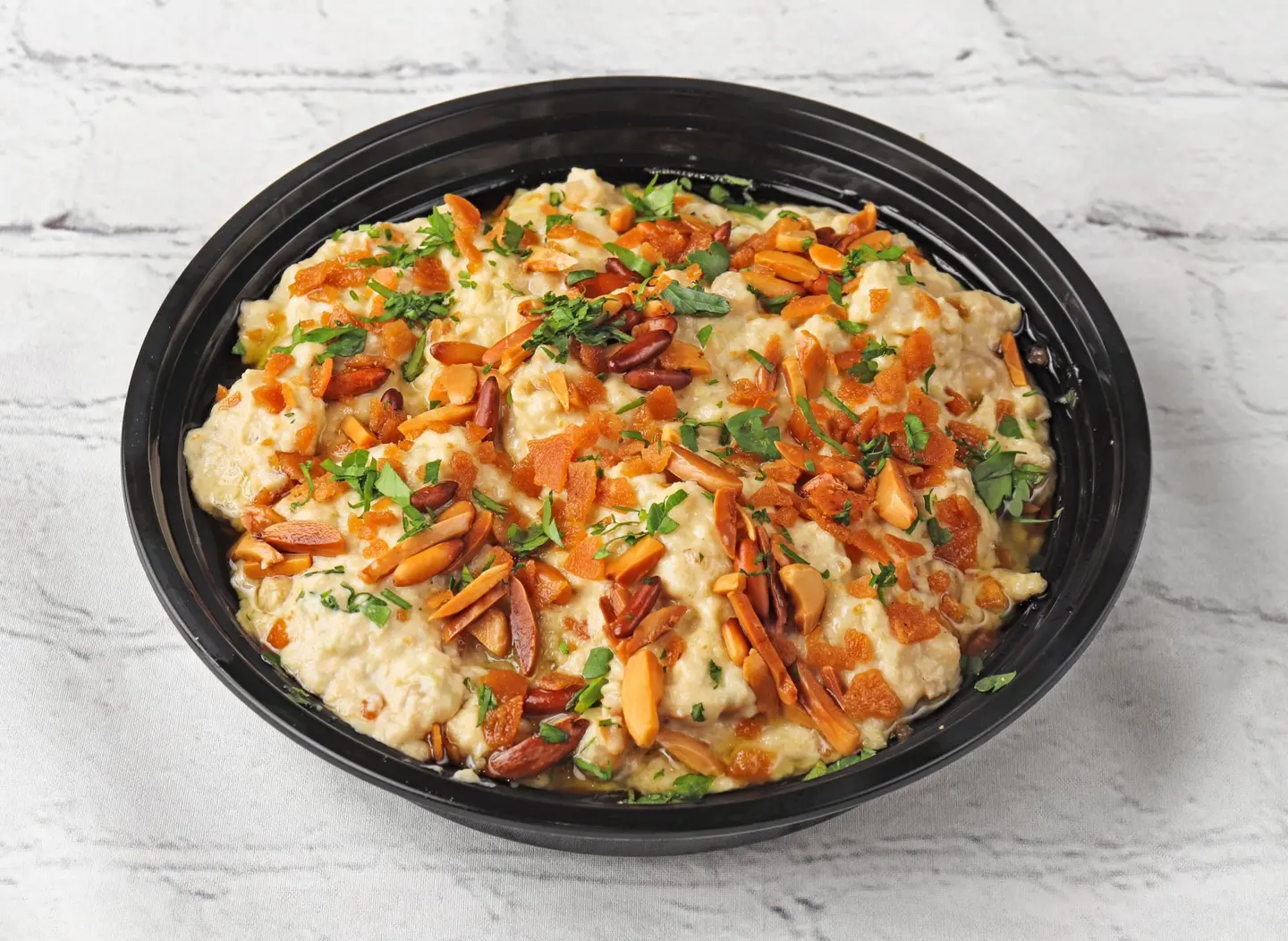 Fattah With Oil And Pine Nuts