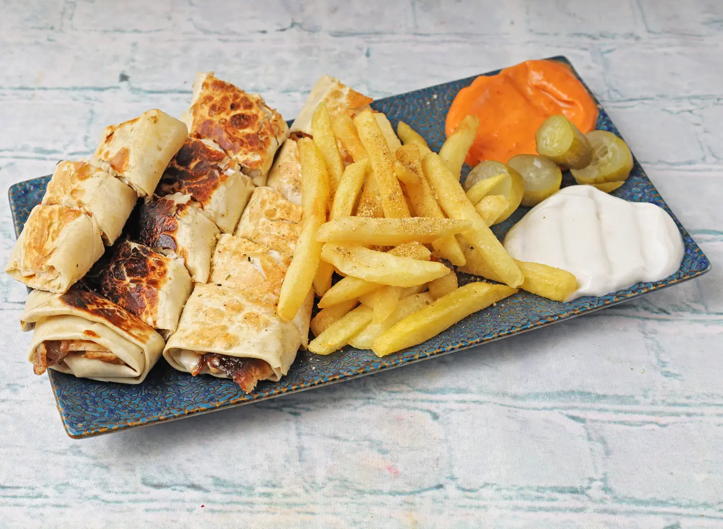 Qusai Shawarma Box
