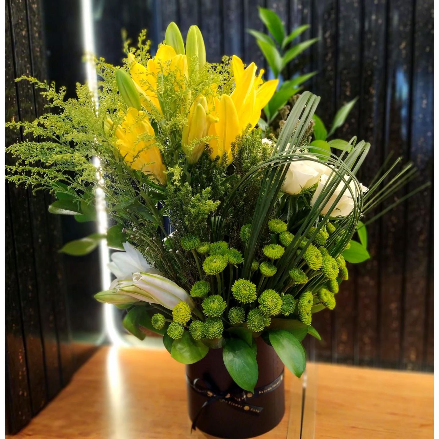 Vase 11
