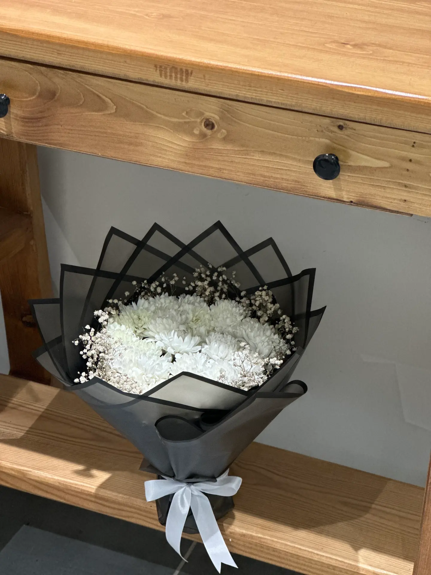 باقة ورد كريز ابيض