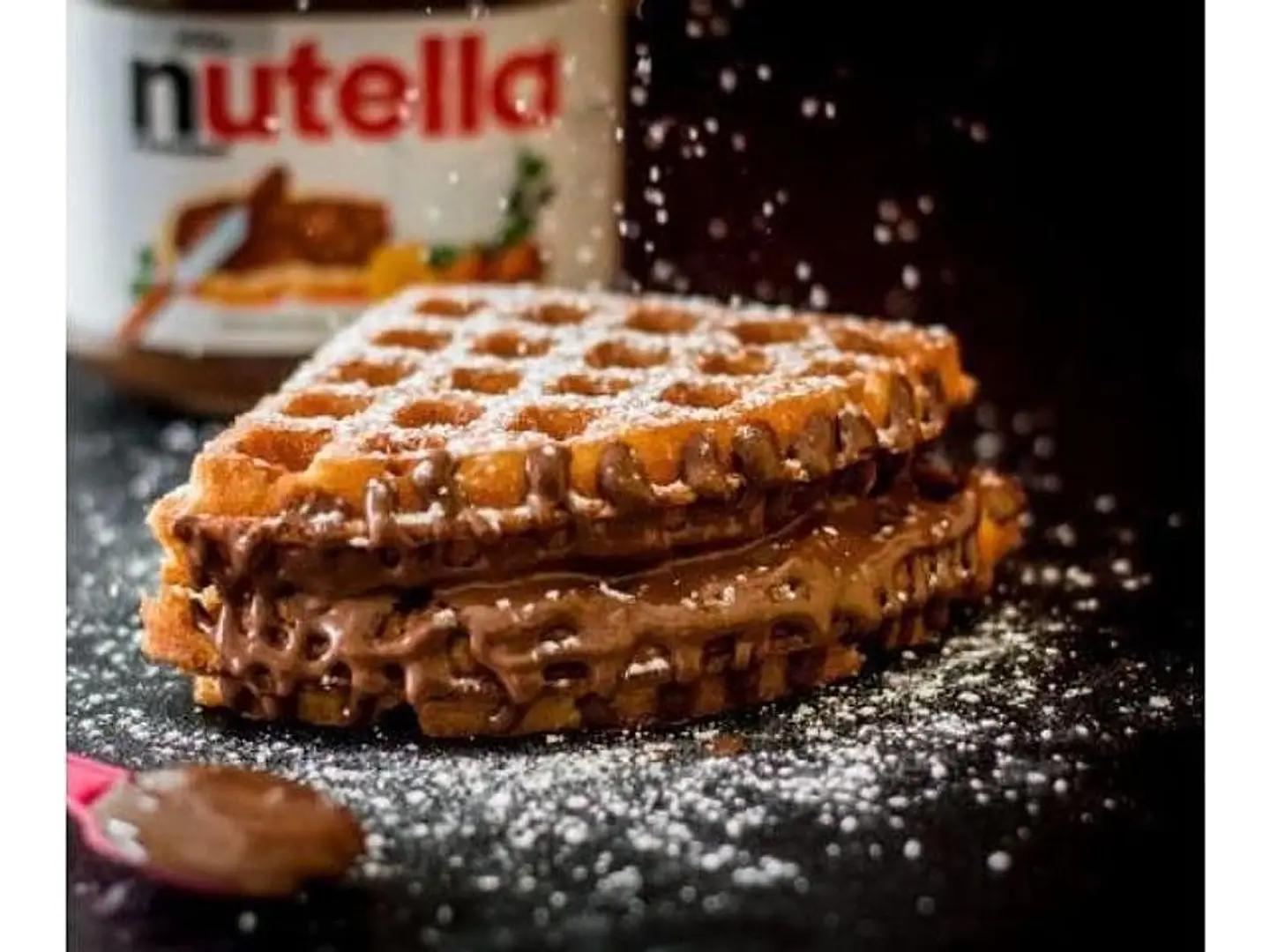 Waffle With Nutella