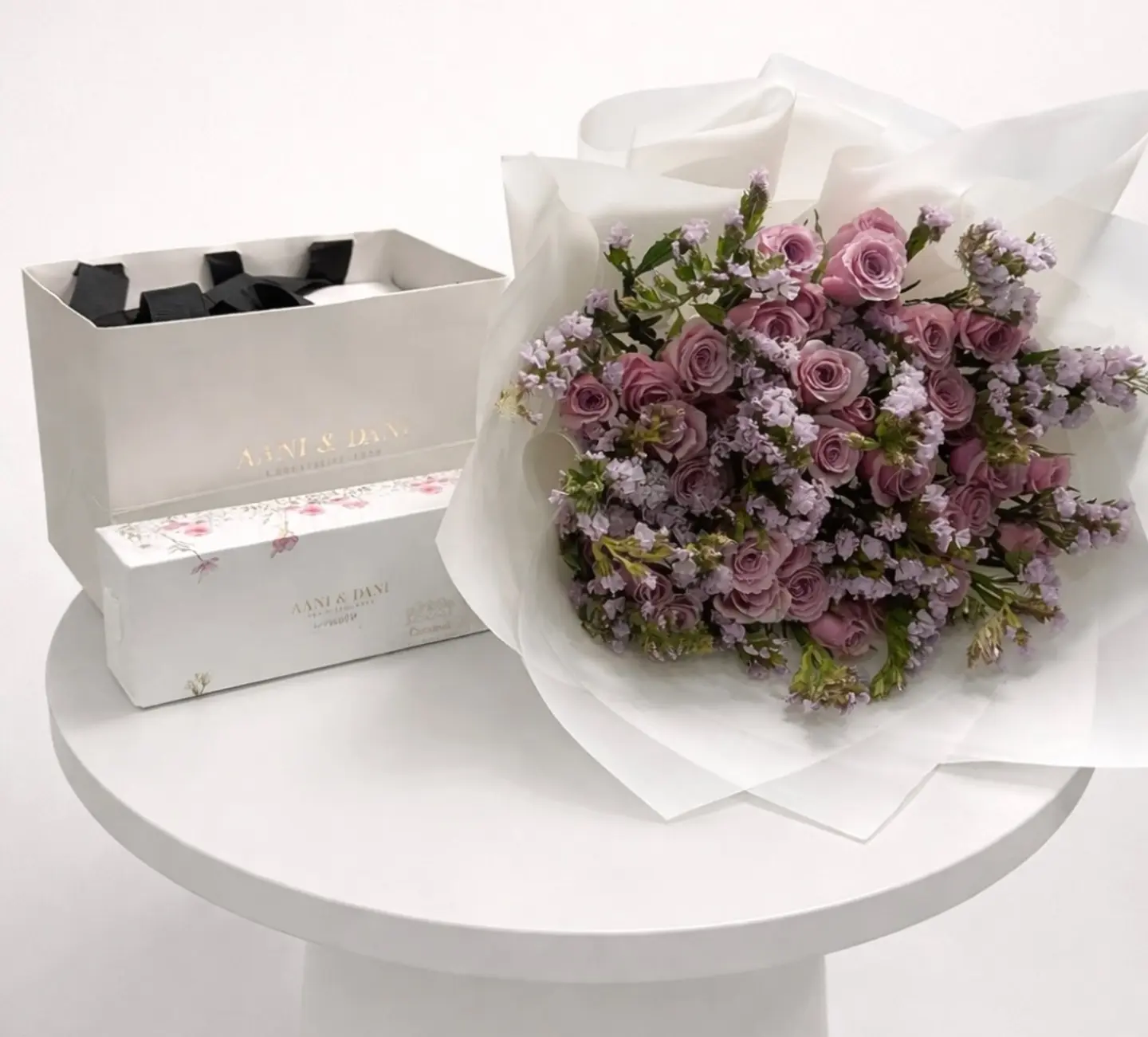 شوكليت اني وداني مع بوكيه انيق