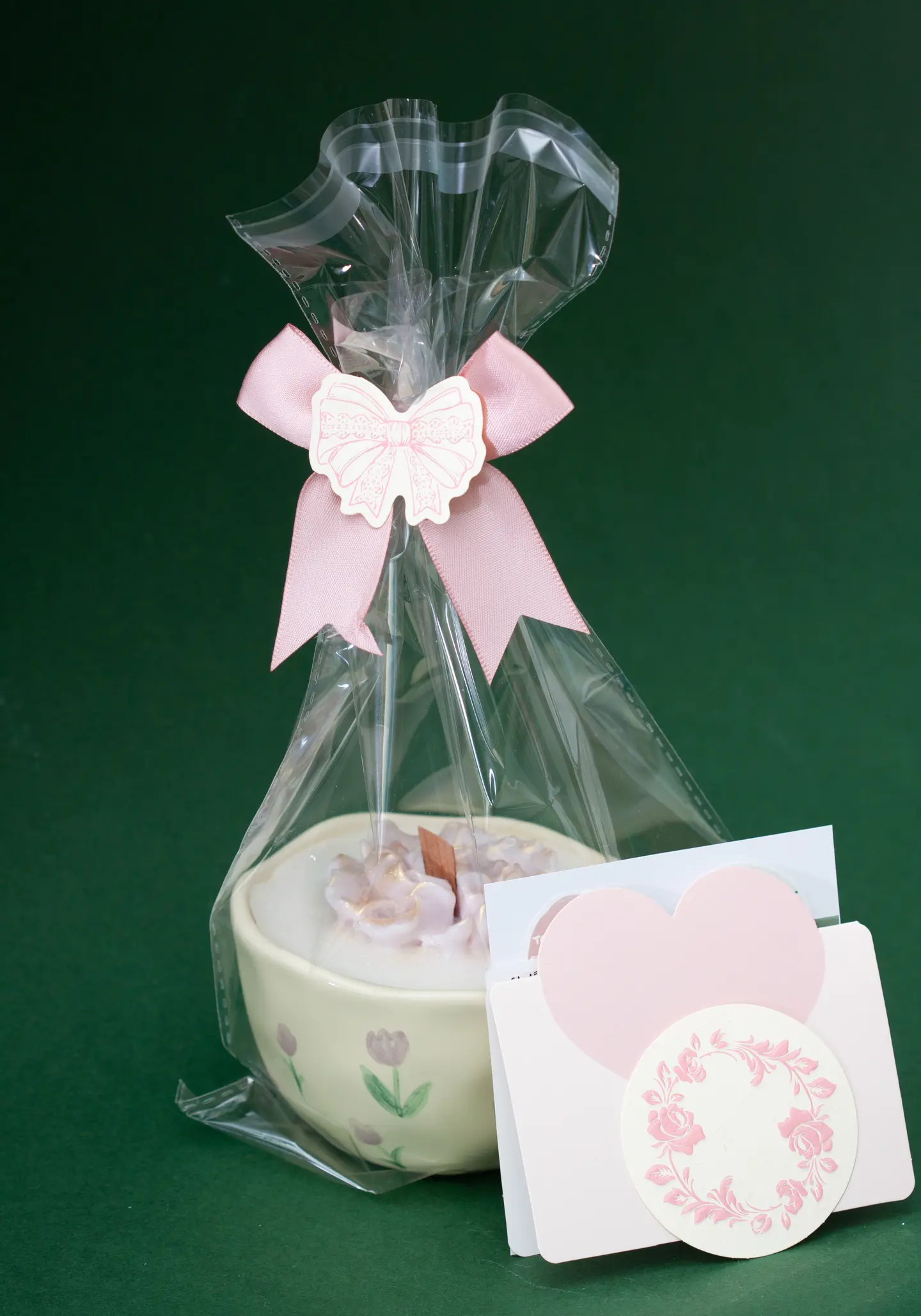 كوب الشمعة المزهرة