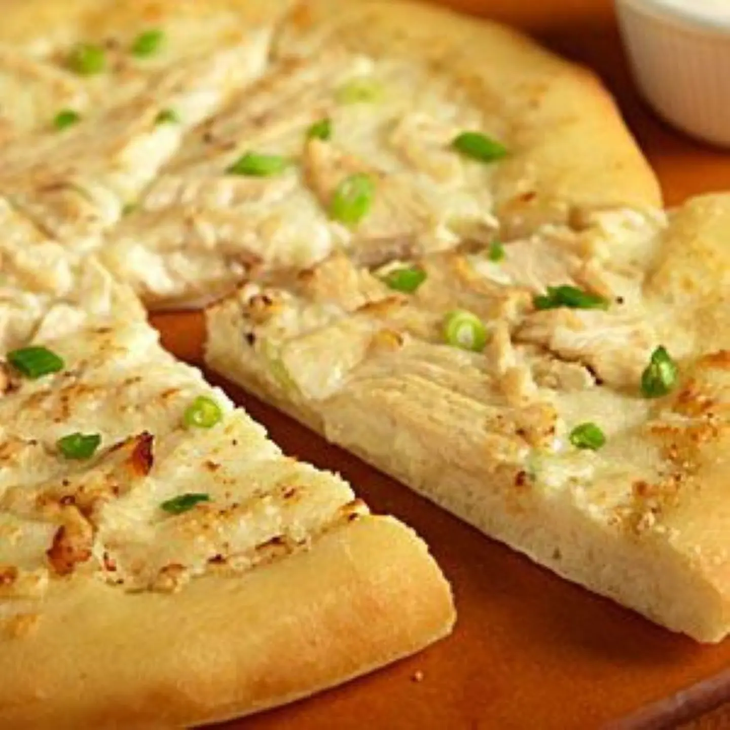 Chicken Alfredo Pizza