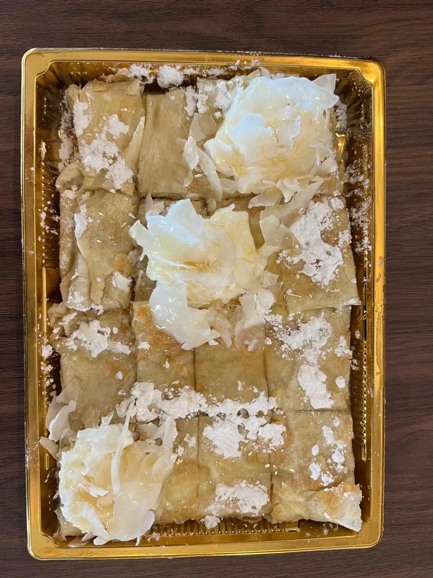 فطيرة مشلتت قشطة مع عسل