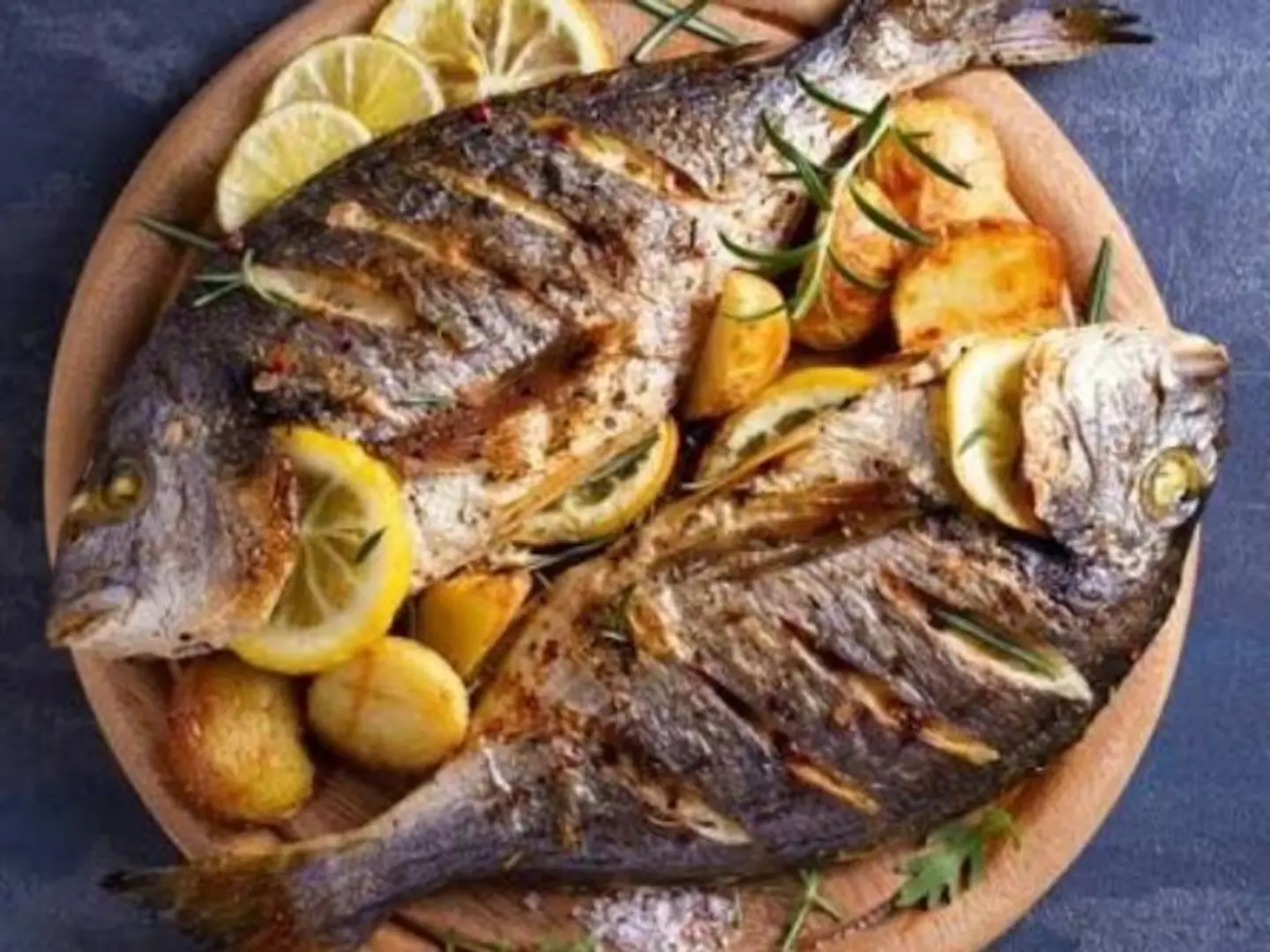 Sea Bream Tray 4 Persons