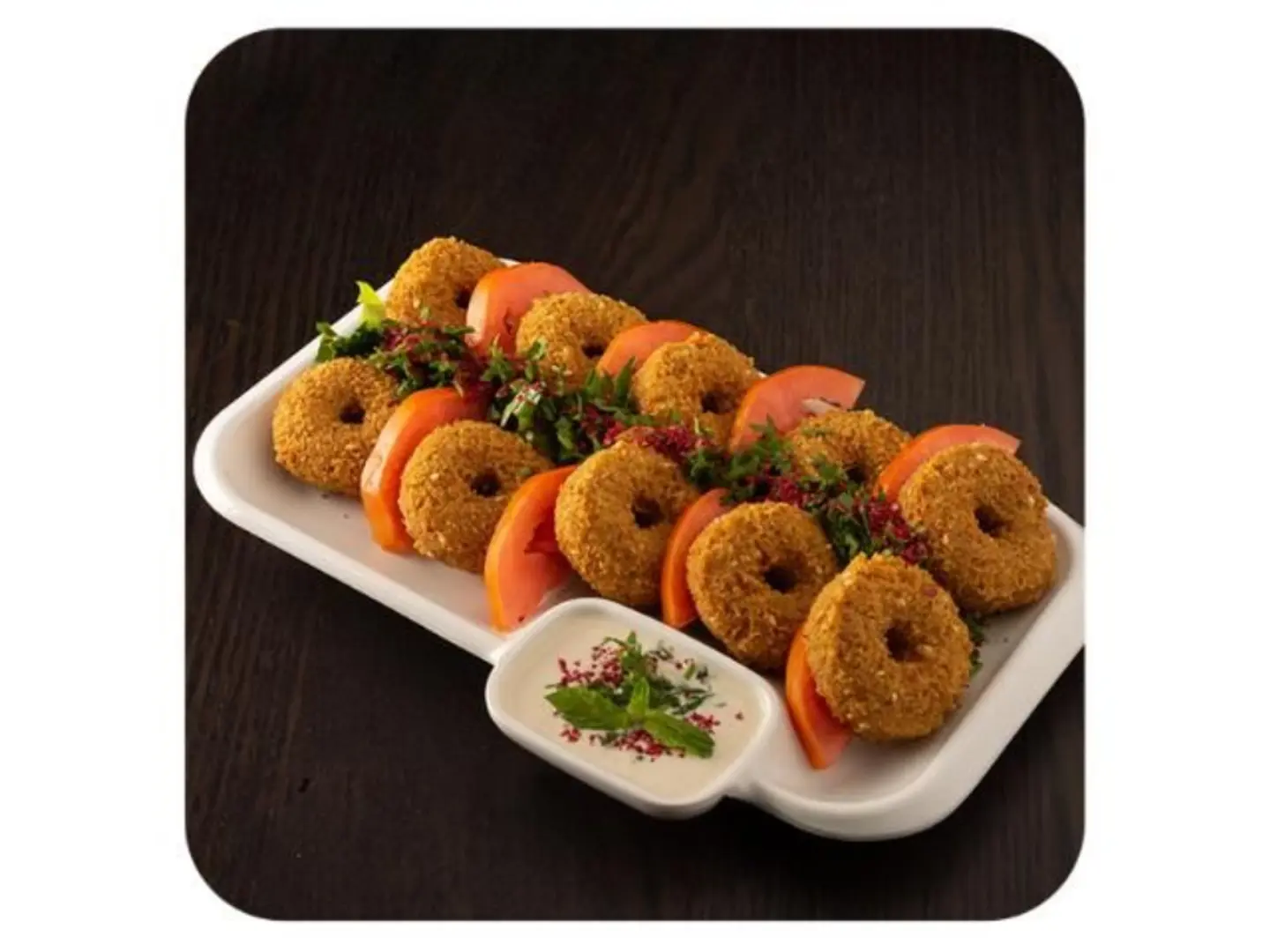 صحن فلافل وسط