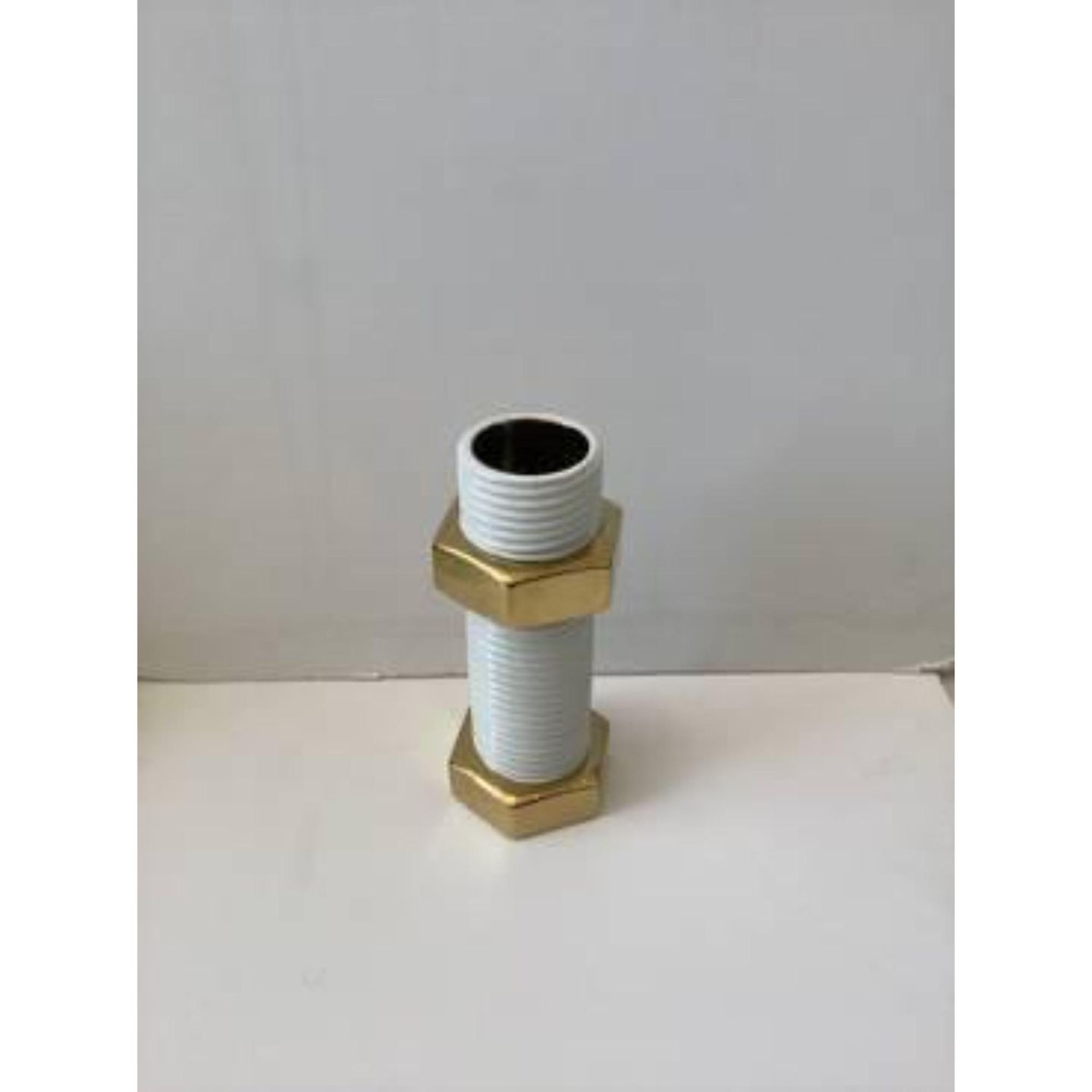 Vase 2