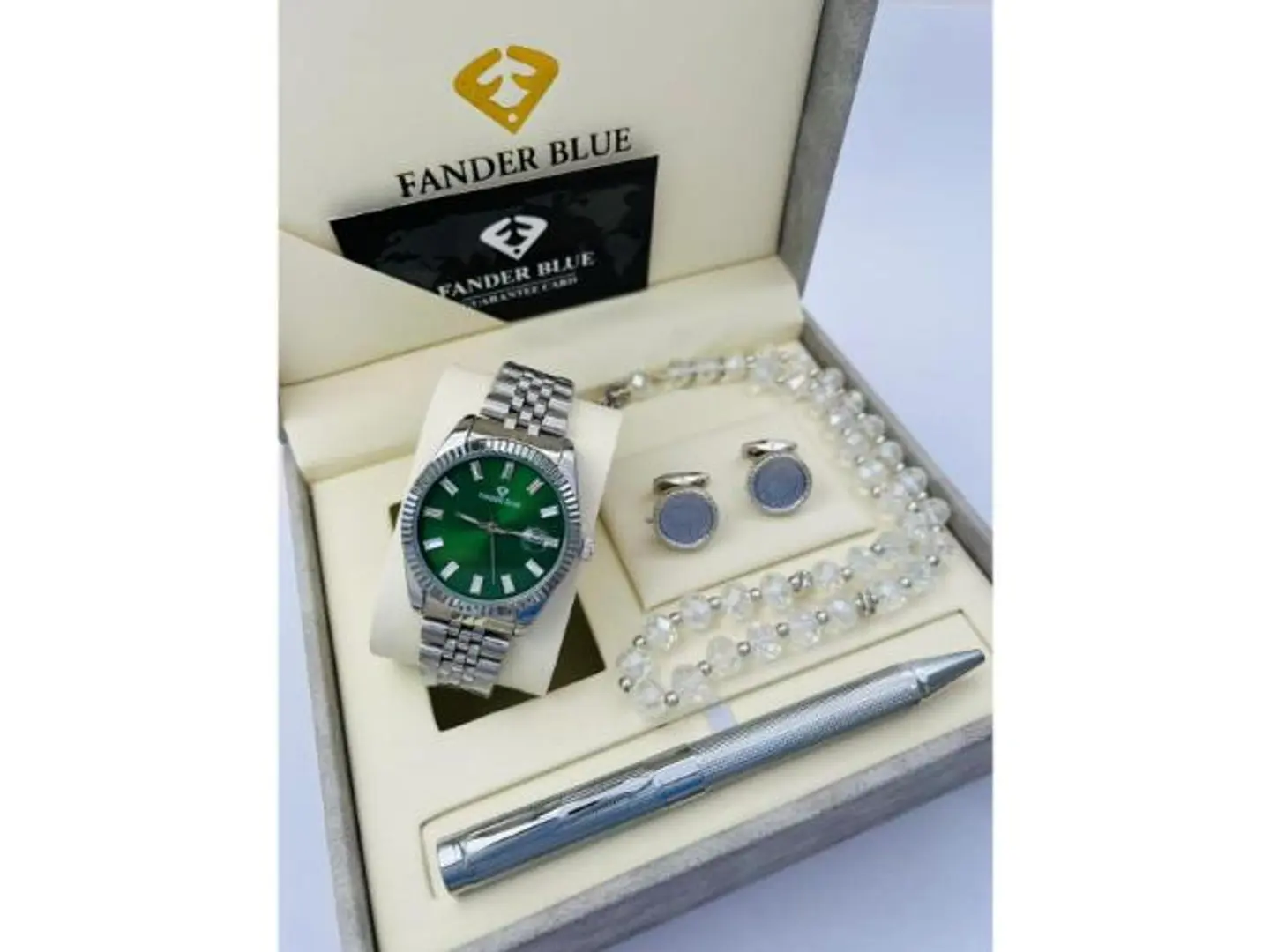 Elegant Men’s Watch Set