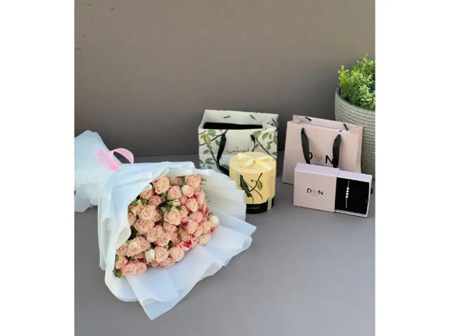 اسواره دان فضه وشوكلت مع بوكيه