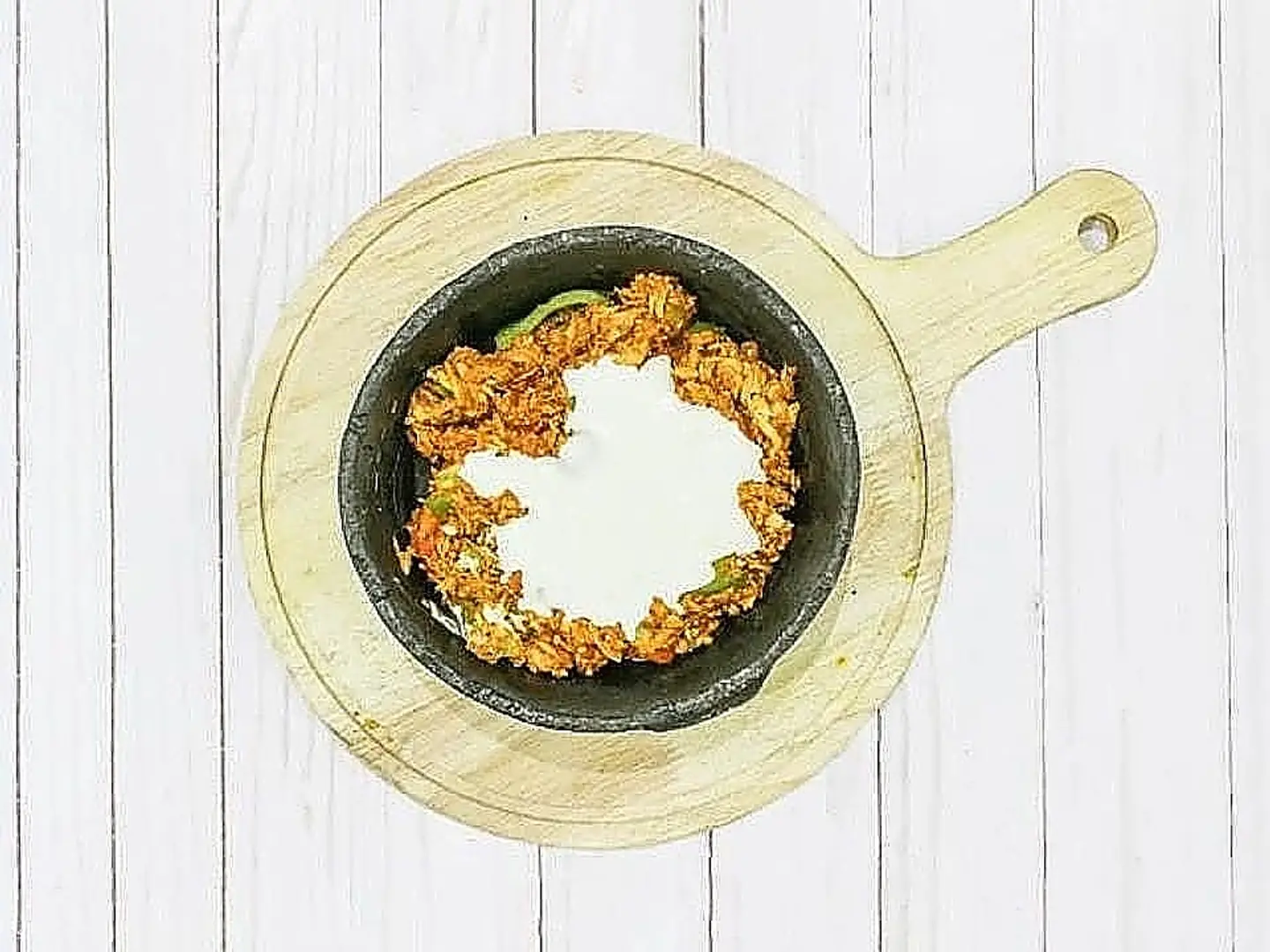 تونة بالجبن