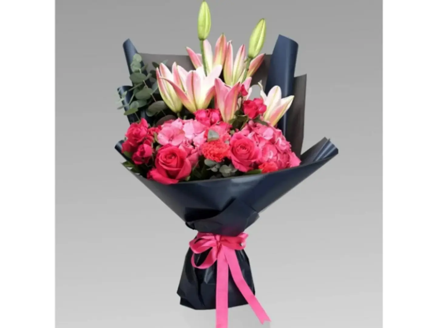 باقة السحر الوردي