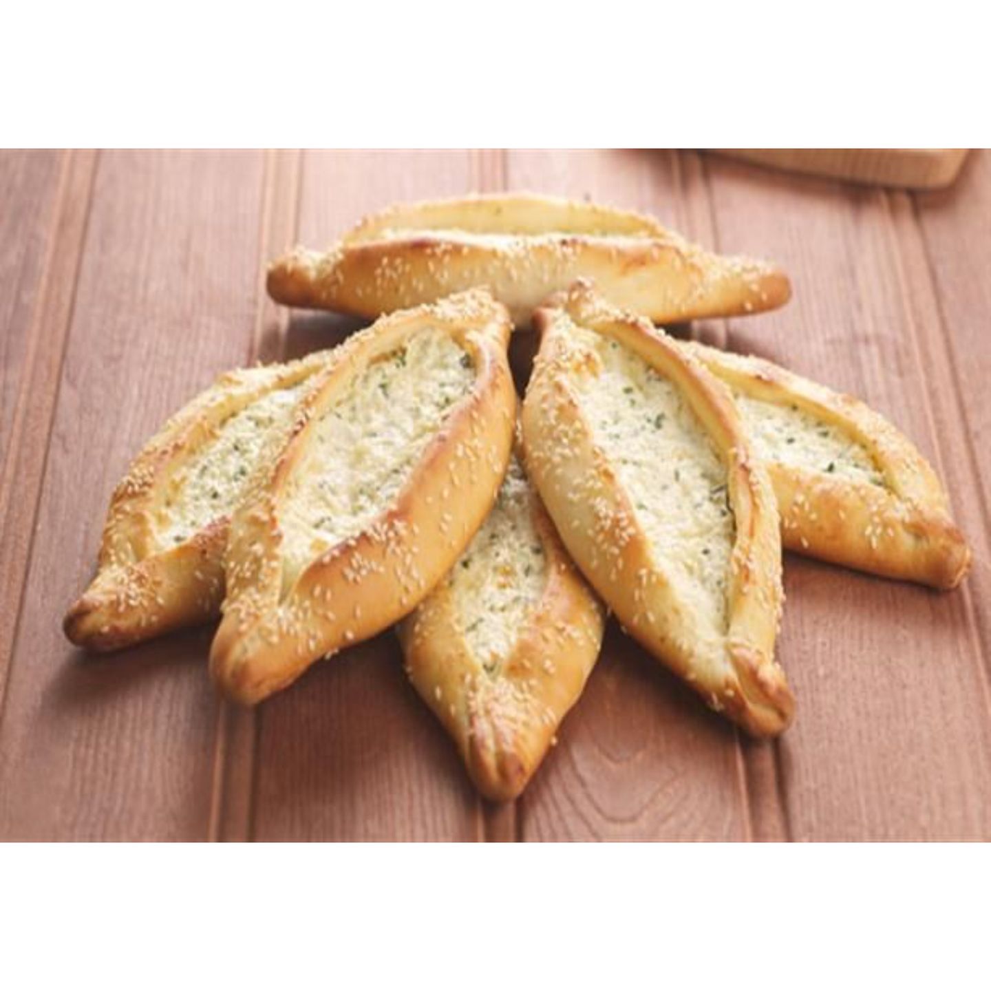 فطيرة جبن عكاوي