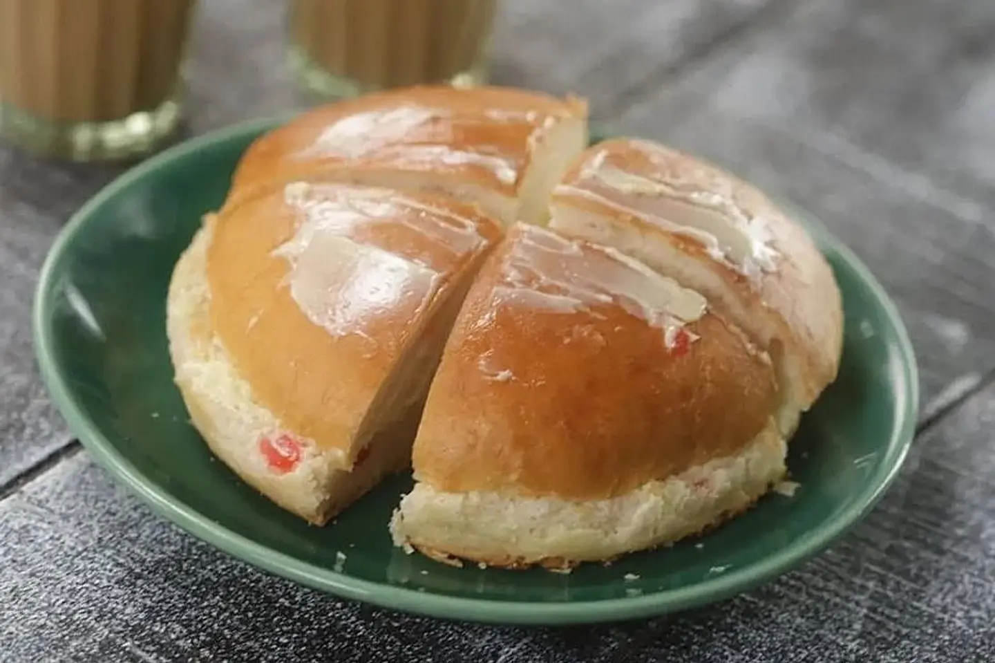 قطعتان من خبز موسكا