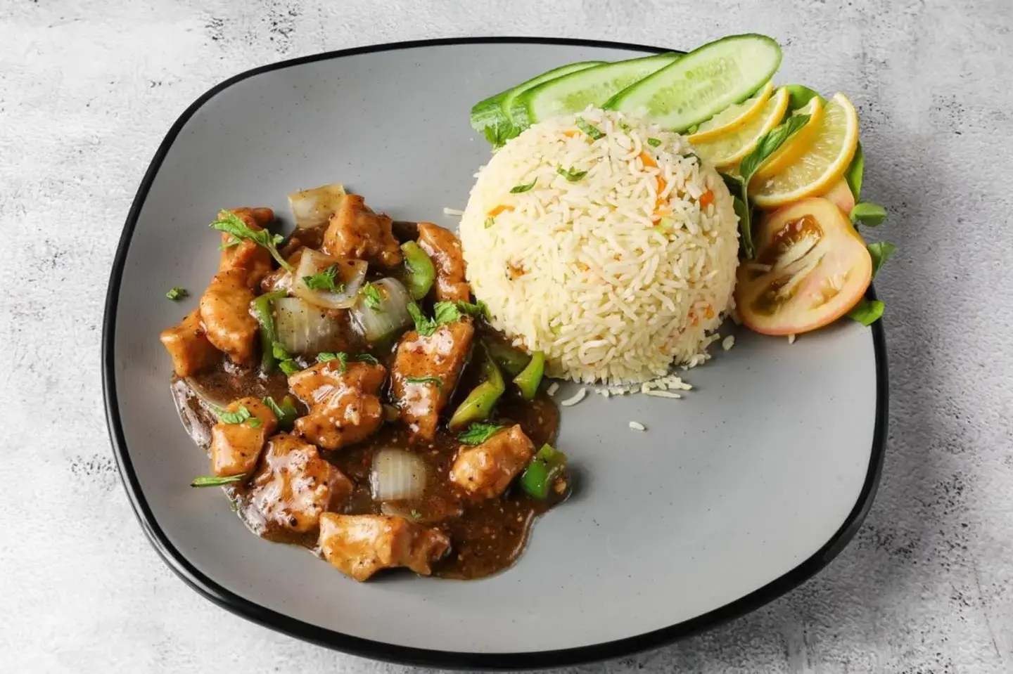 دجاج بالفلفل الأخضر