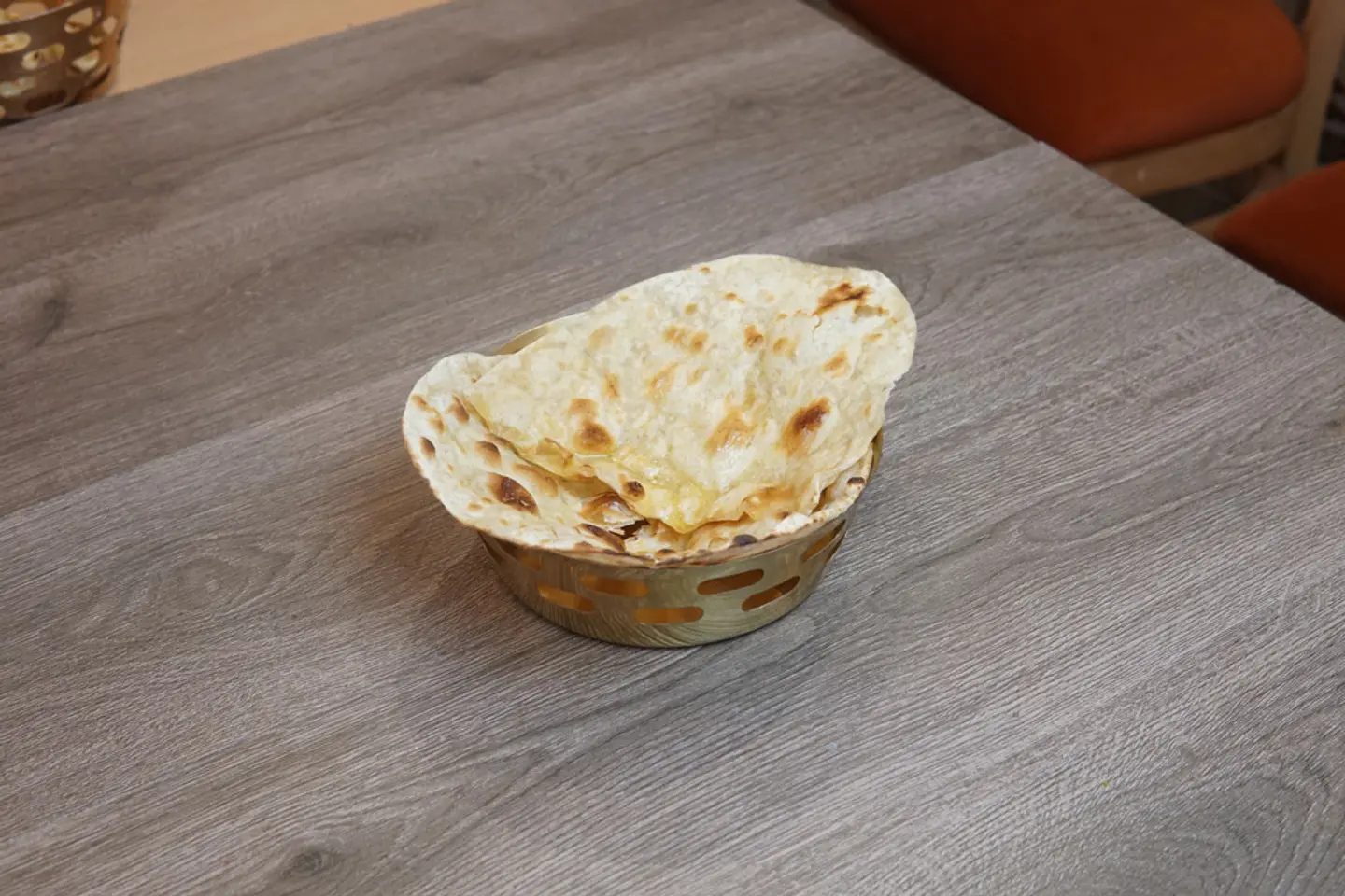 نان بالزبدة