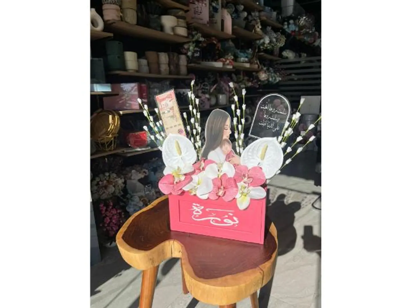 ستاند مولوده ورد صناعي٤