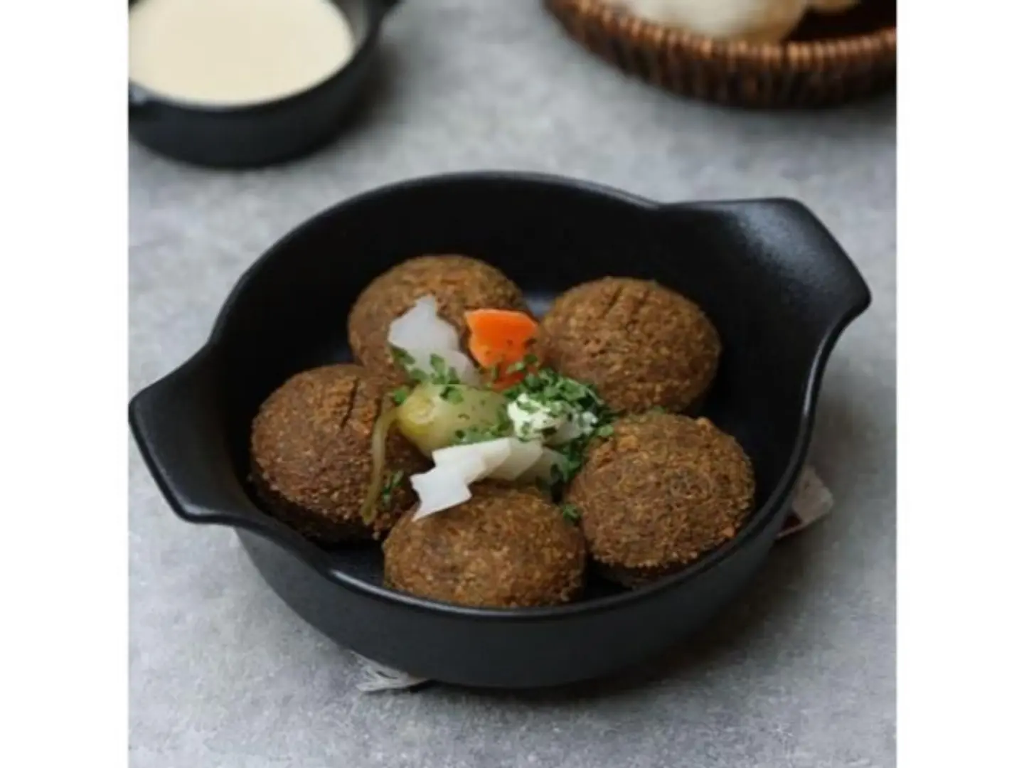 3 Falafel Pieces
