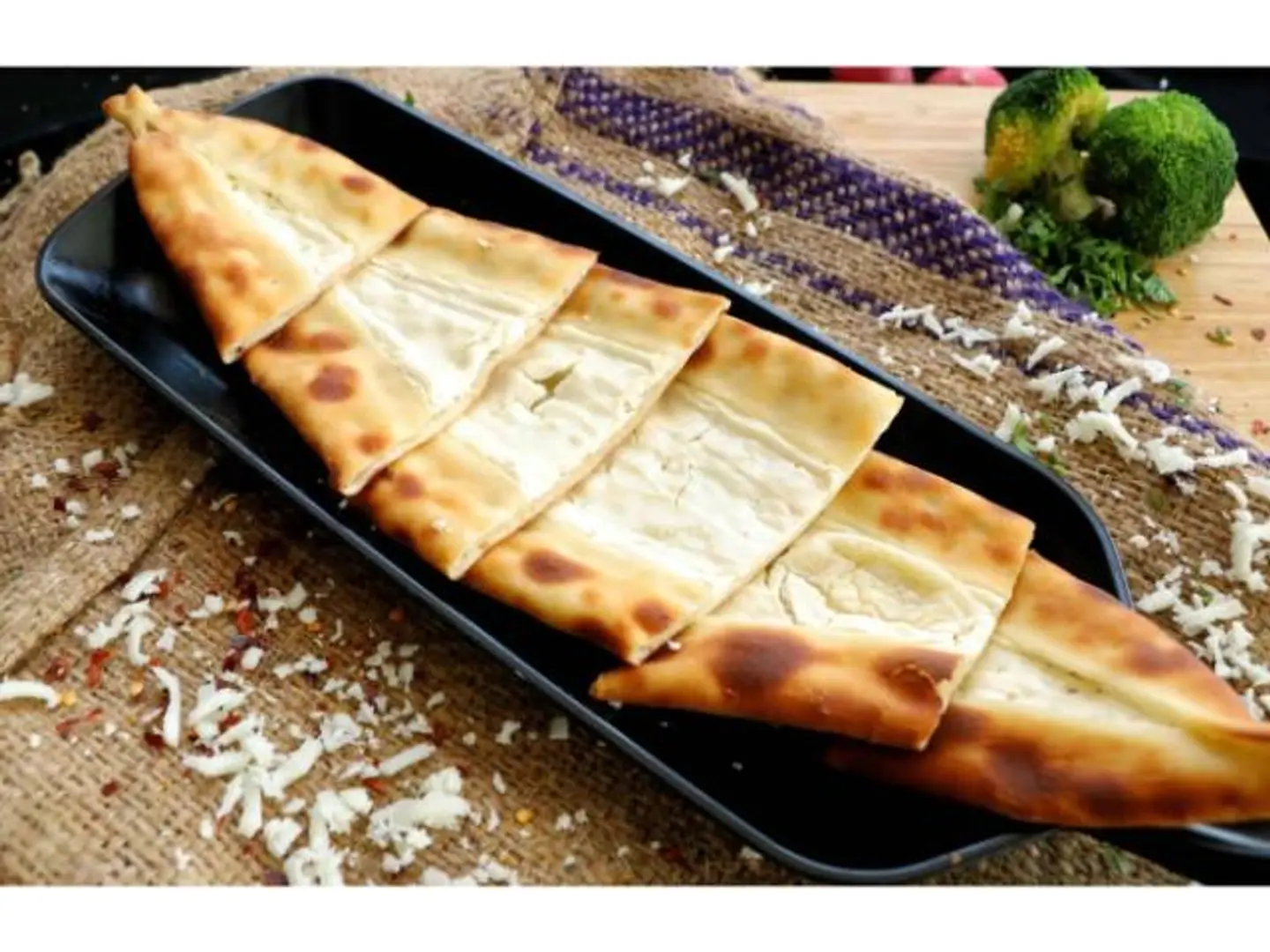 قارب لبنة