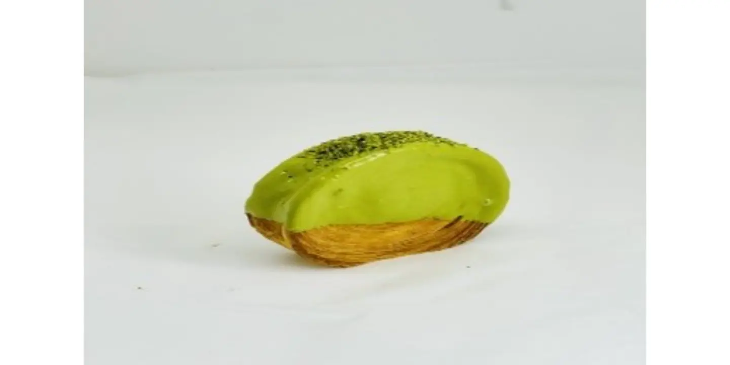 New York Pistachio Roll