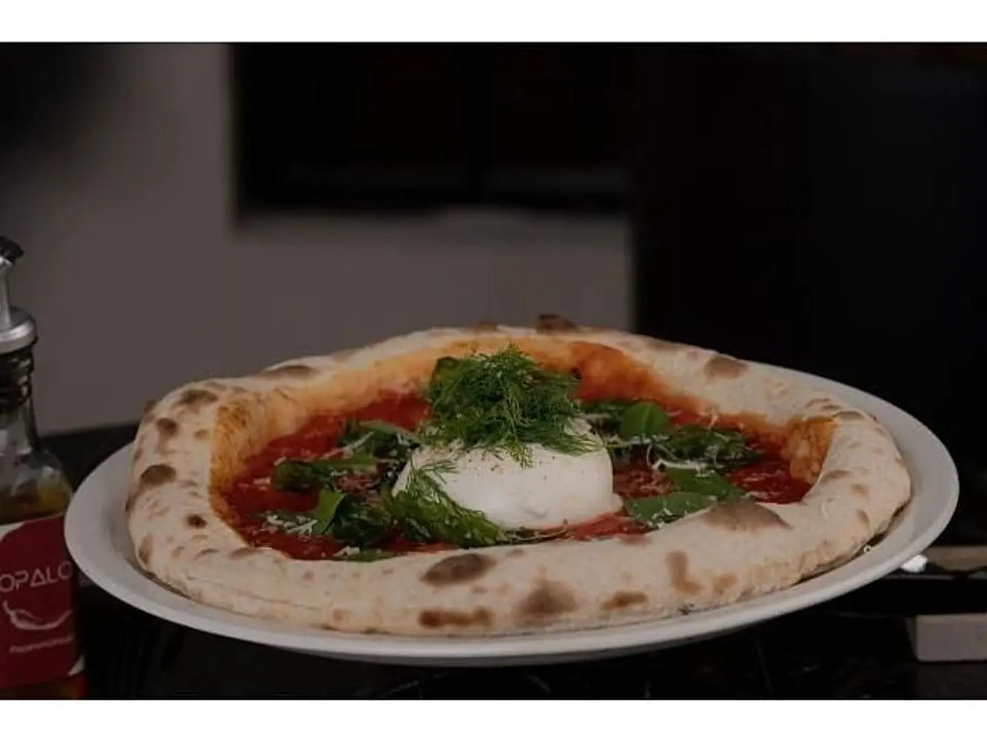 بوراتا ايطالية