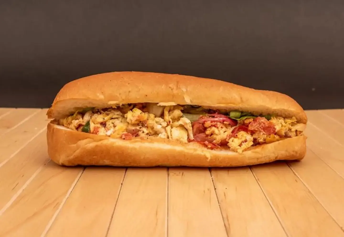 ساندوتش شكشوكة مع الجبن