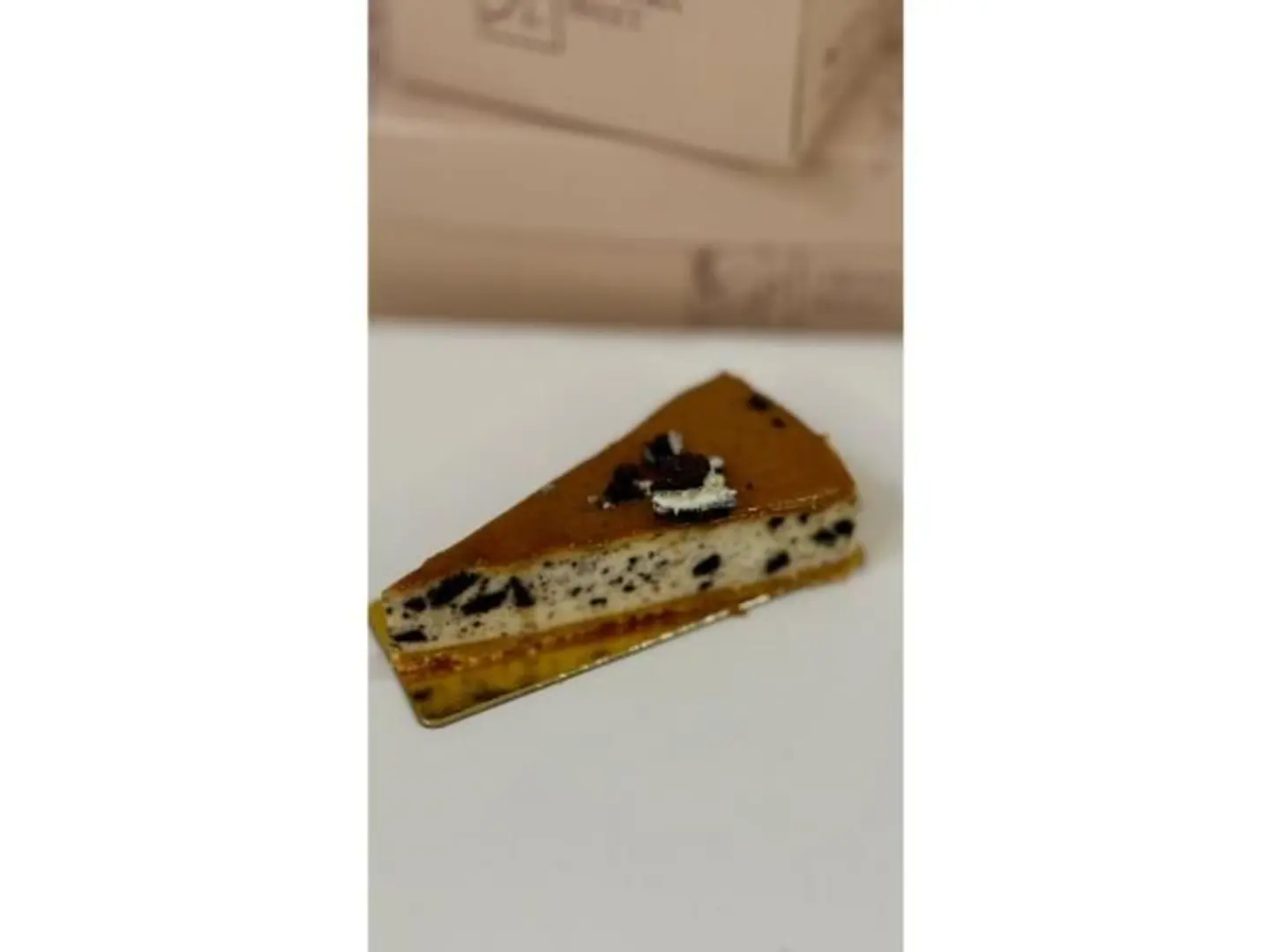 Oreo And Pecan Cheesecake