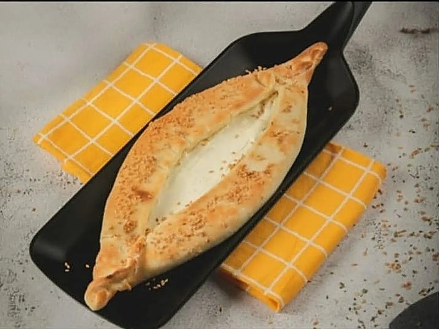 فطيره جبن ساائل