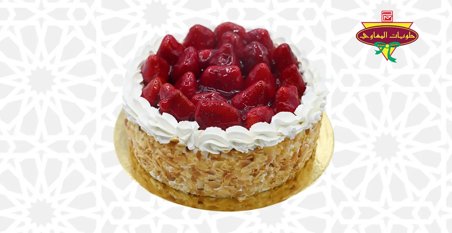 Medium Strawberrycake