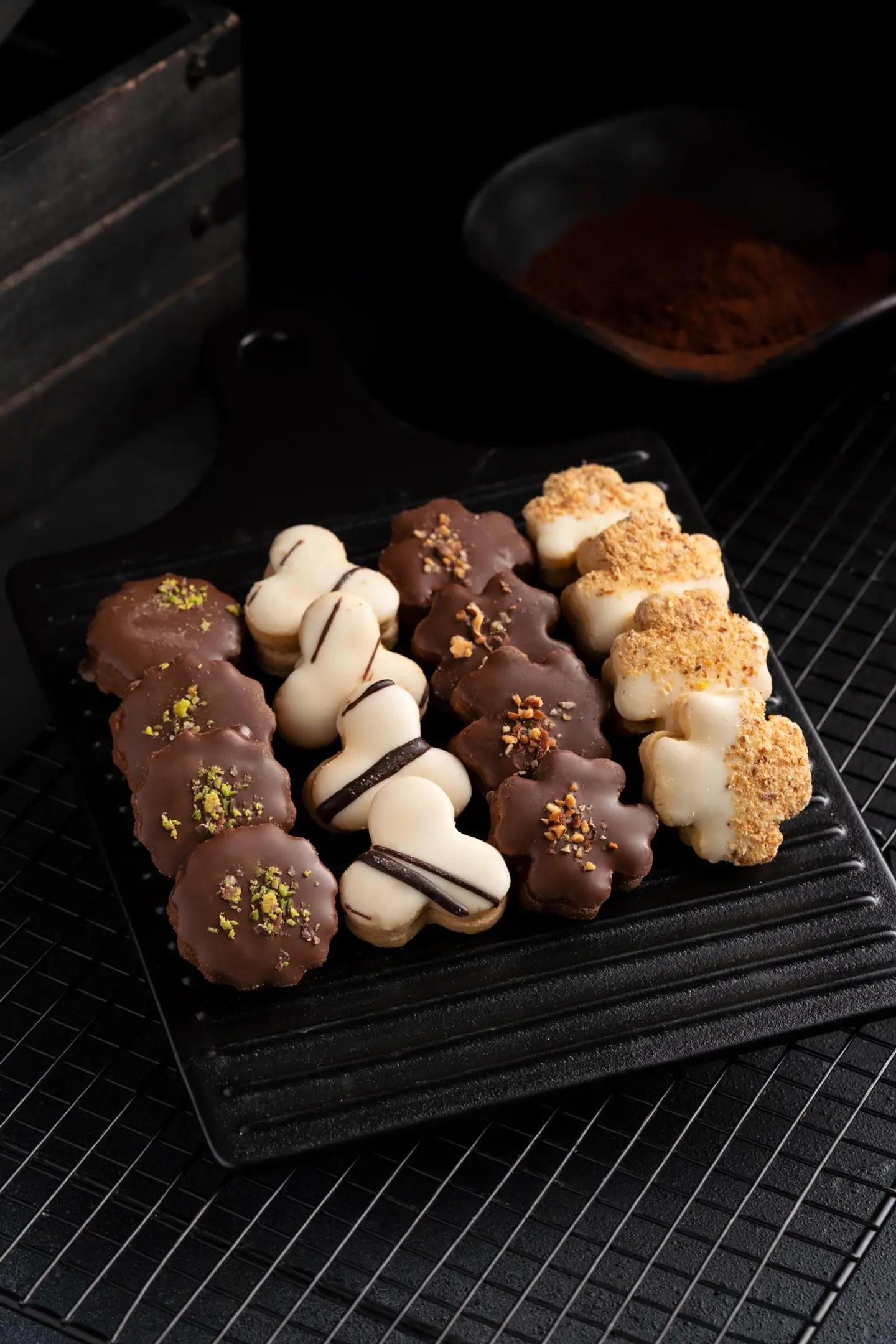 Mixed Petitfour