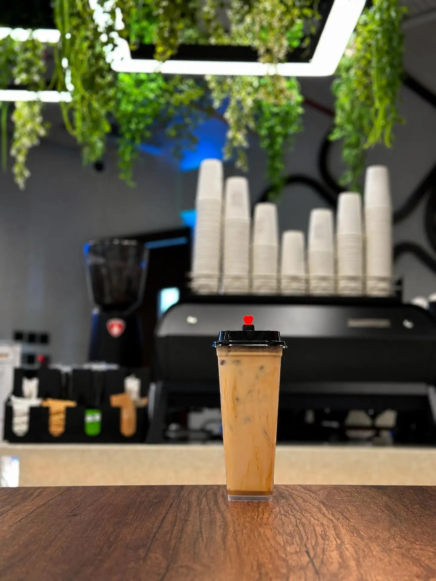 Ice Caramel Latte 16 Oz