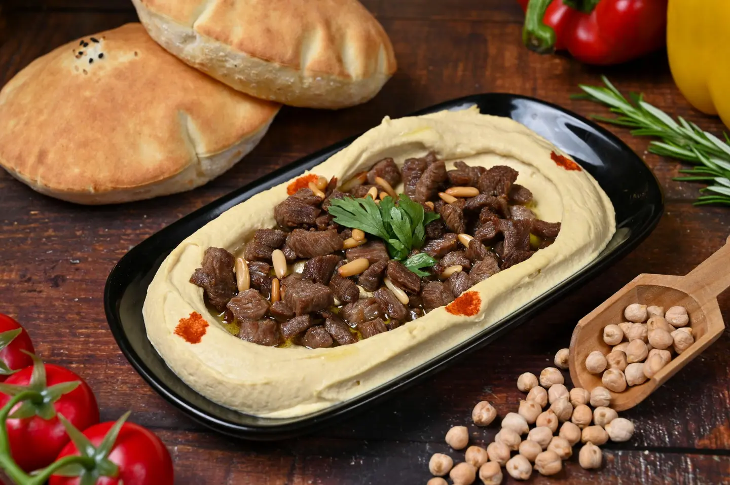 حمص باللحم
