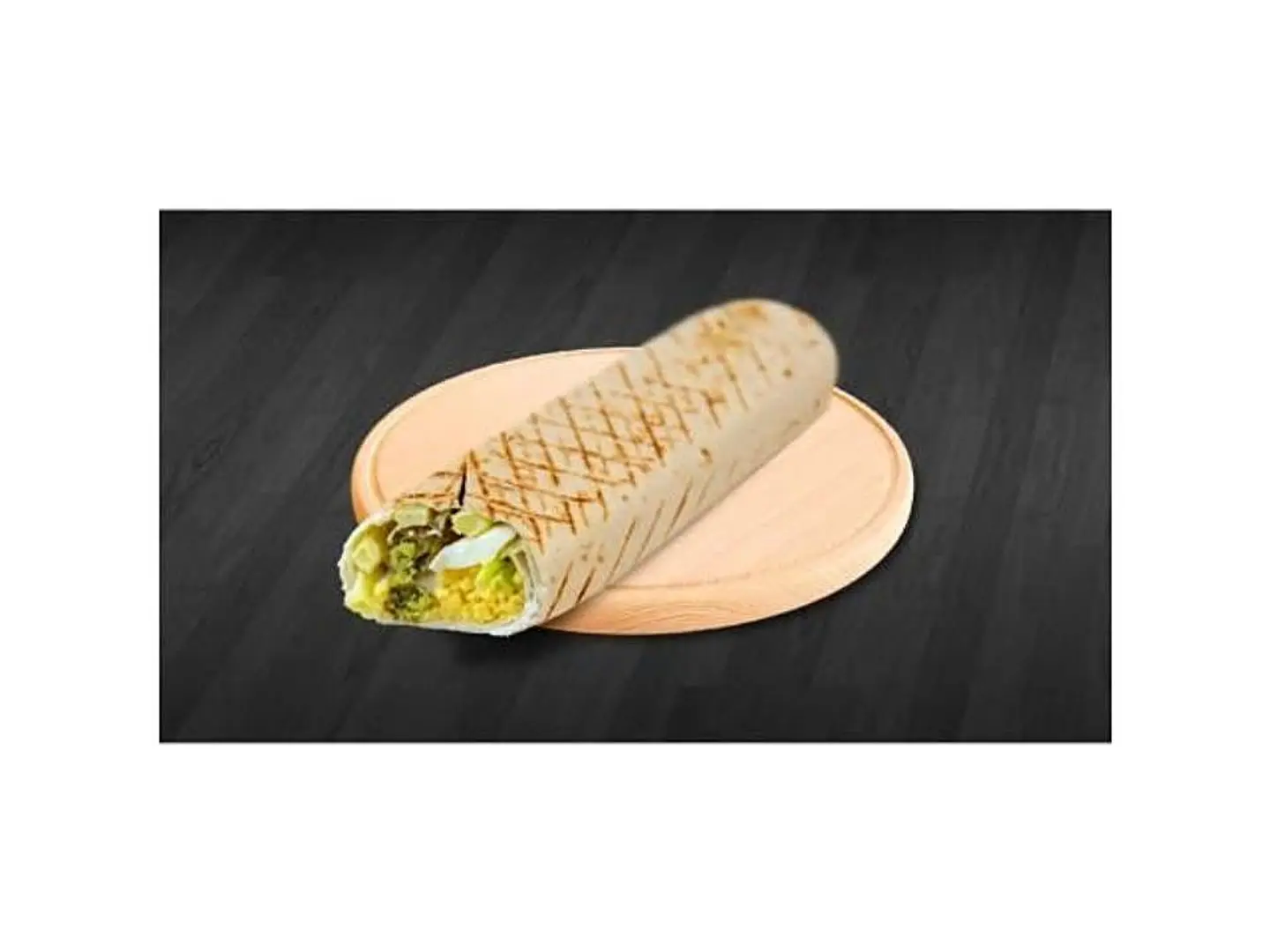 ساندوتش فلافل بيض تورتيلا