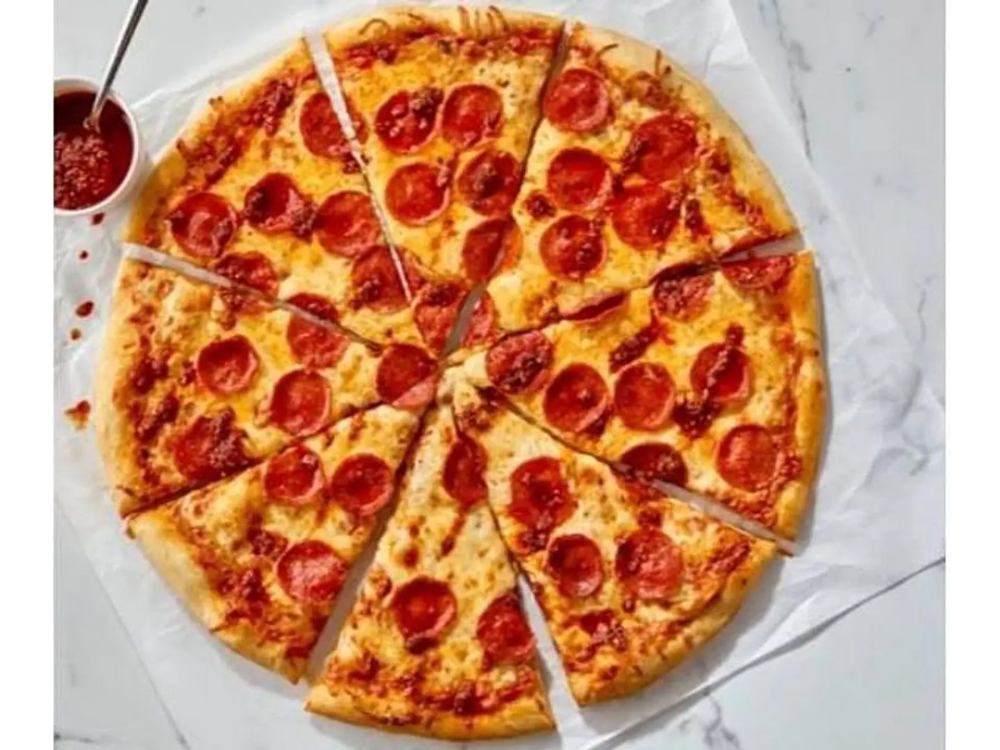 بيتزا البيبروني