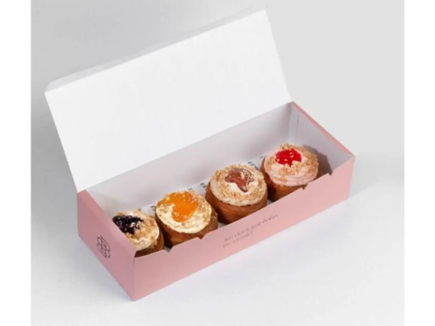 Croissant Cheesecake Box