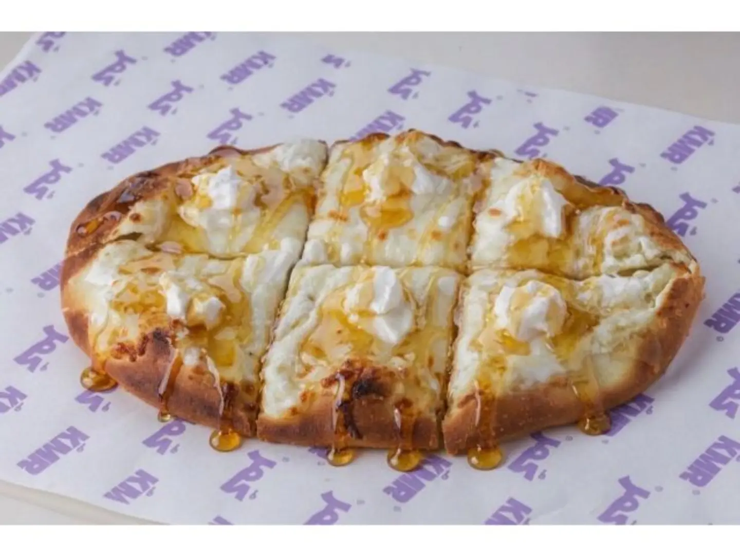 Creamy Cheese With Honey